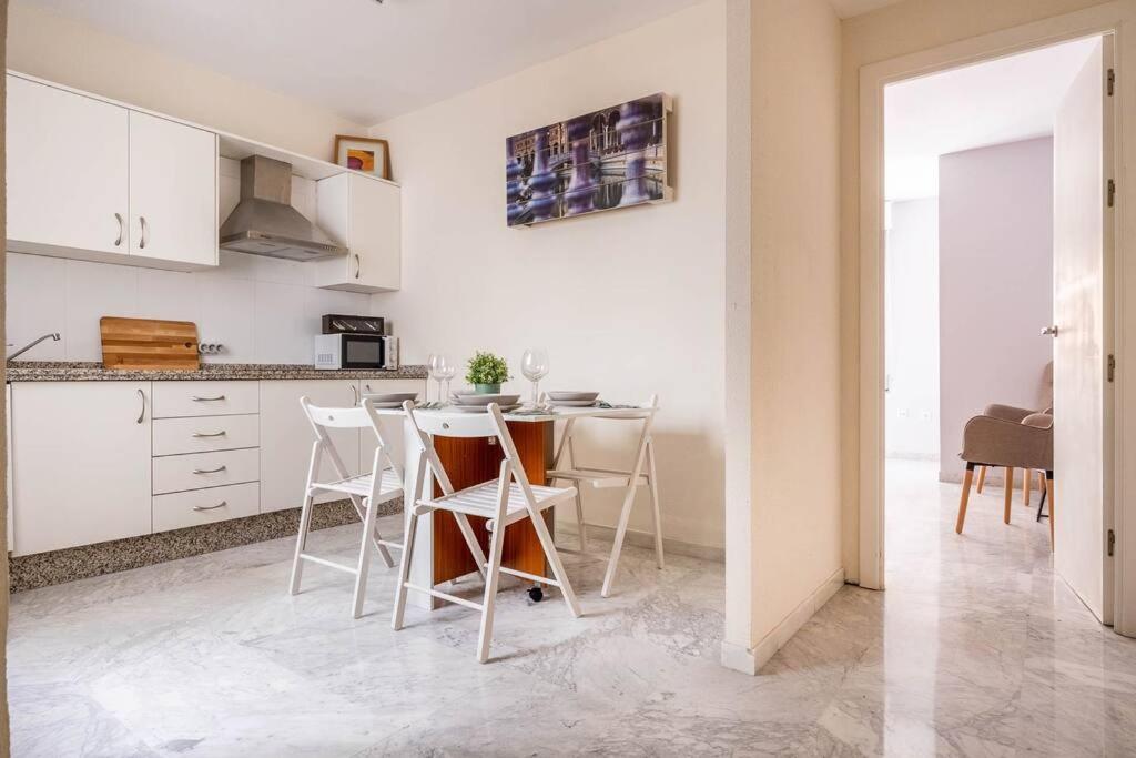 Apartamento Ronda De Triana 45 Sevilha Exterior foto