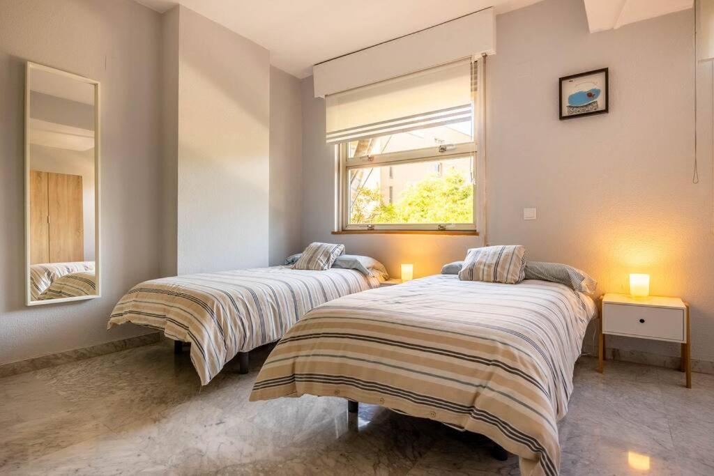 Apartamento Ronda De Triana 45 Sevilha Exterior foto